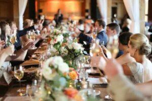 Как рассадить гостей на свадьбе ресторан Купидон